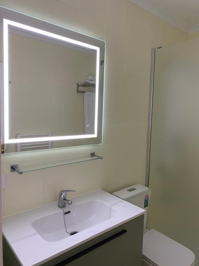 Apartamento céntrico “Los Pajaritos” con garaje. Jerez de la Frontera Esterno foto